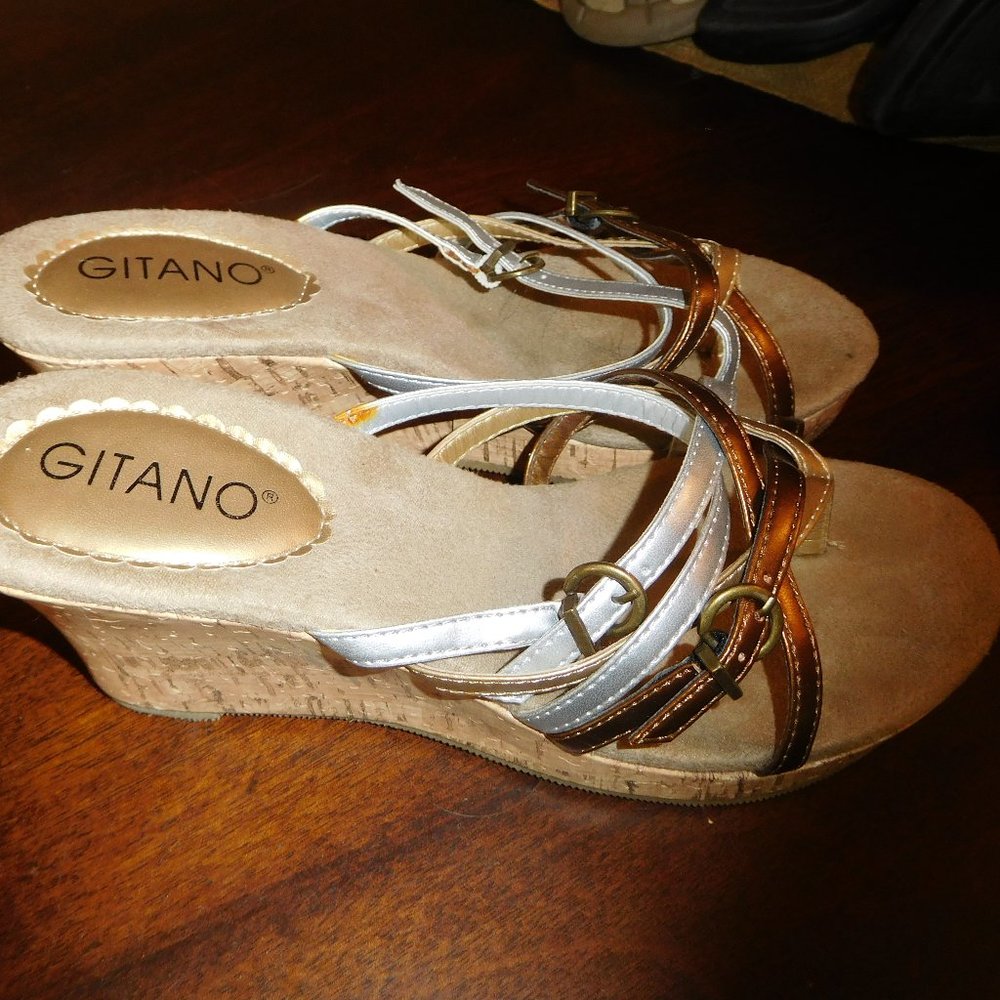 Sandal